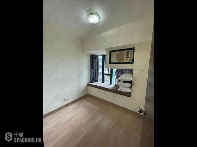 Sai Wan Ho - Grand Promenade Block 2 03