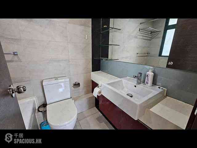 Sai Wan Ho - Grand Promenade Block 6 07