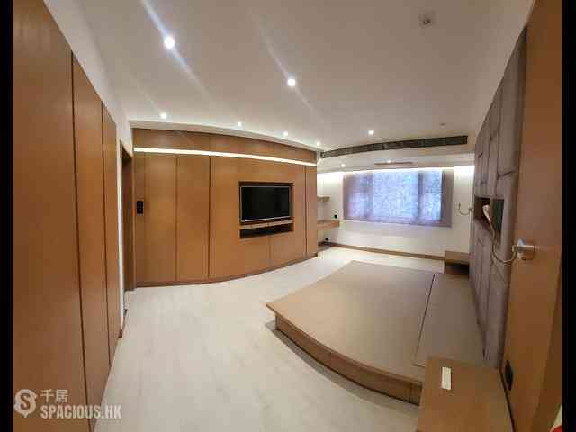 Pok Fu Lam - Baguio Villa Block 34 02