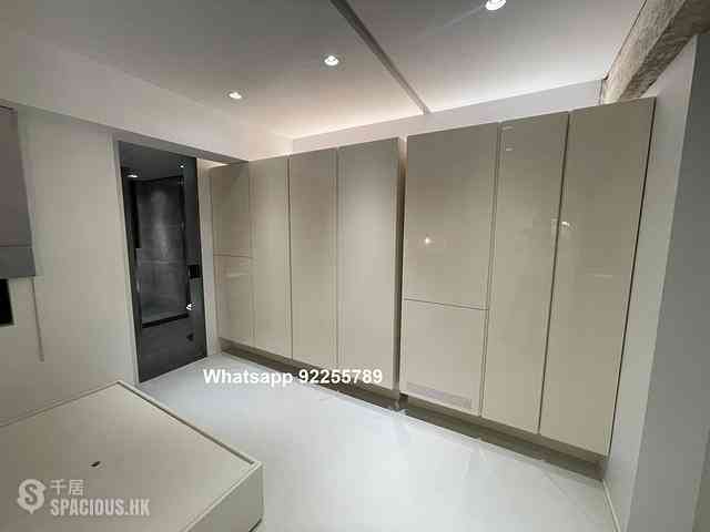Central - 15, Peel Street 04