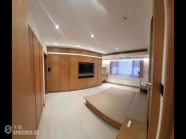 Pok Fu Lam - Baguio Villa Block 34 03
