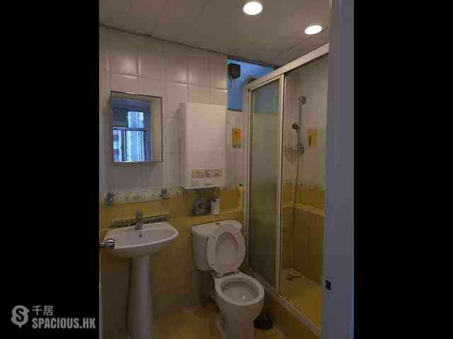 Tai Koo Shing - Tai Koo Shing Tsui Woo Terrace 03