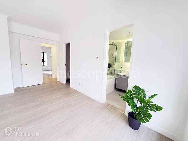 Mid Levels Central - Yukon Court 04