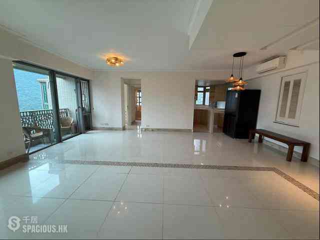 Tung Chung - Caribbean Coast Phase 3 Carmel Cove Tower 10 02