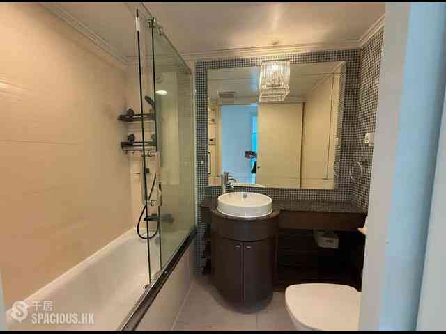 Tung Chung - Caribbean Coast Phase 3 Carmel Cove Tower 10 05