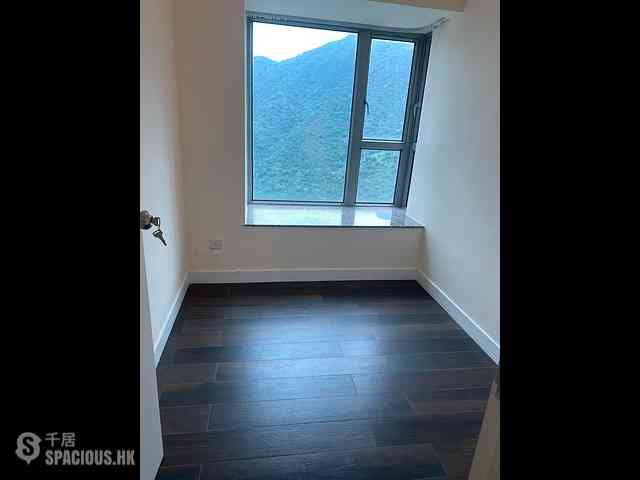 Tung Chung - Caribbean Coast Phase 2 Albany Cove Tower 8 03