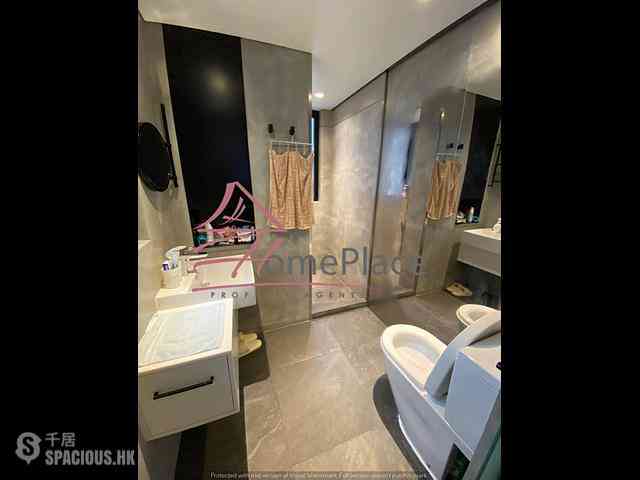 Central - 15, Peel Street 02