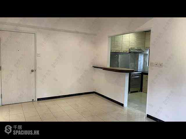 Central - Lyndhurst Building 08