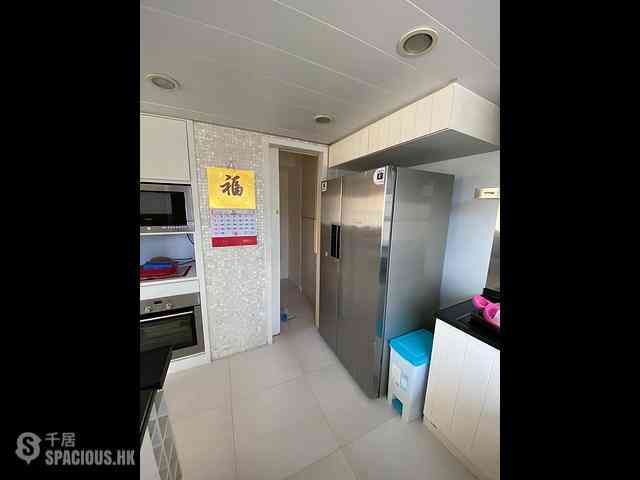 Yau Yat Chuen - Elite Villa Block C 09