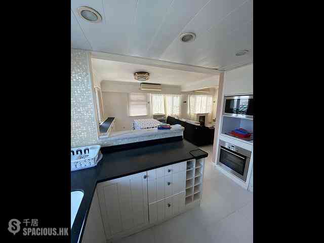 Yau Yat Chuen - Elite Villa Block C 10