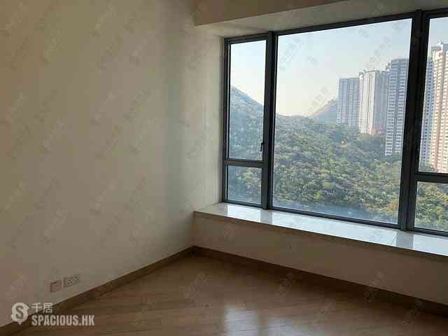 Ap Lei Chau - Larvotto Block 2 13
