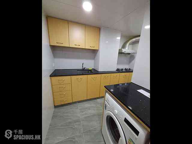 Causeway Bay - Bay View Mansion 03