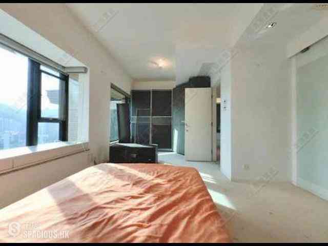 Leighton Hill - The Leighton Hill Block 1 04