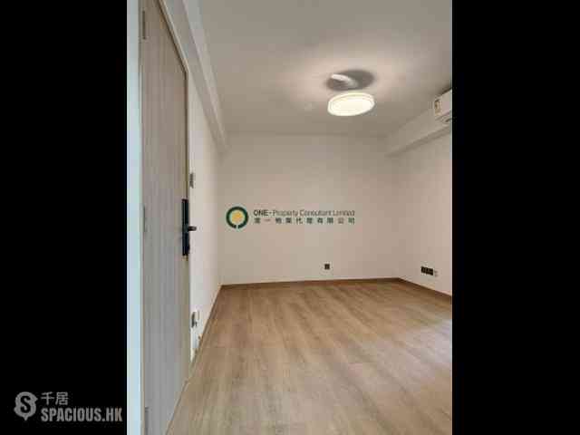 Sai Ying Pun - Hang Sing Mansion 03