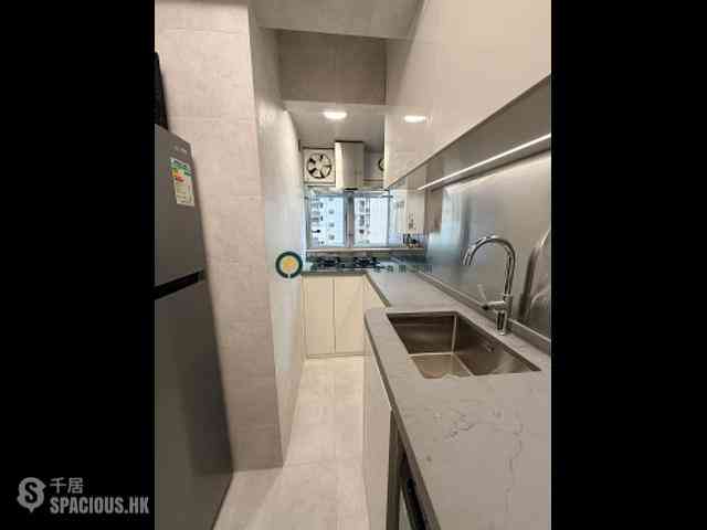 Sai Ying Pun - Hang Sing Mansion 04