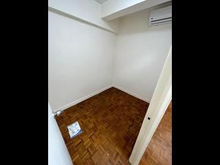 Sai Ying Pun - Tone Hing Building 07