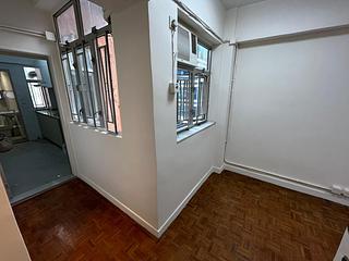 Sai Ying Pun - Tone Hing Building 08