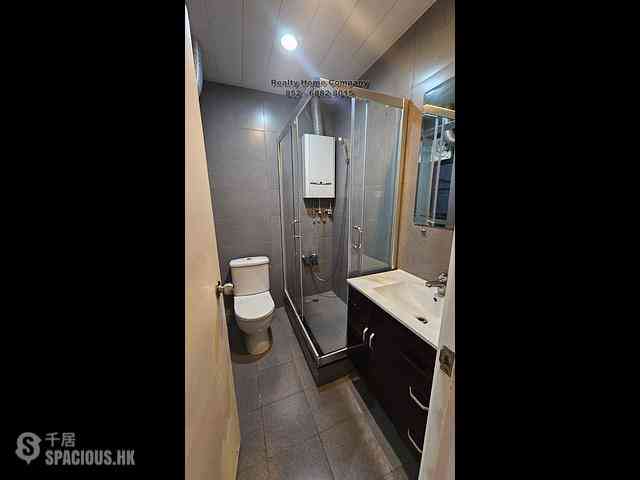 Mid Levels West - 60B, Conduit Road 11