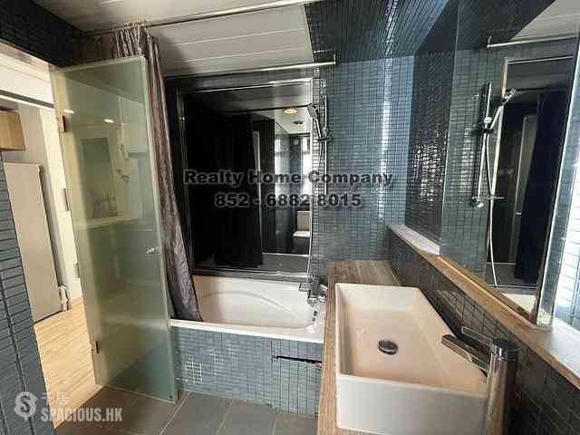 Central - 11, Gough Street 06