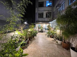 North Point - Seaview Building 18