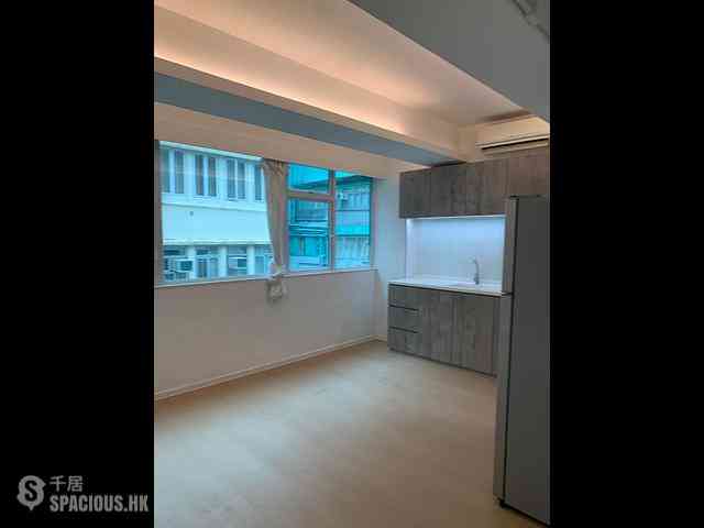 Poho - 18-20, Upper Station Street 01