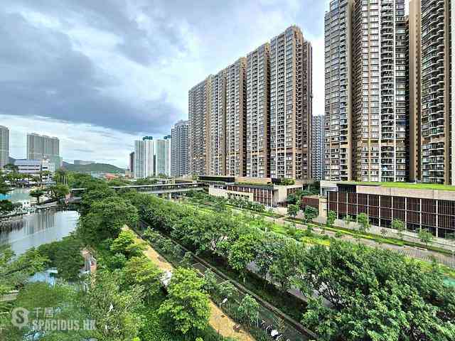 Tung Chung - Caribbean Coast Phase 1 Monterey Cove 04