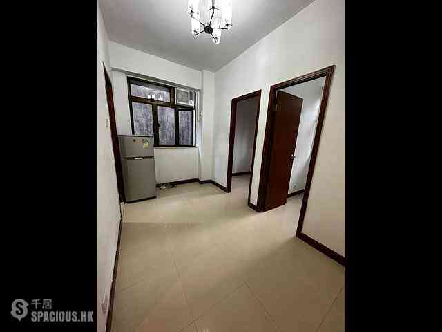 Poho - 96, Queen's Road West 01