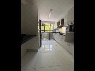 Shouson Hill - Goldson Place 03