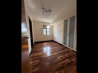 Shouson Hill - Goldson Place 04