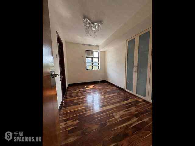 Shouson Hill - Goldson Place 04
