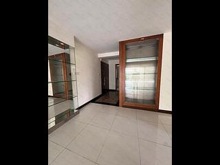 Shouson Hill - Goldson Place 05