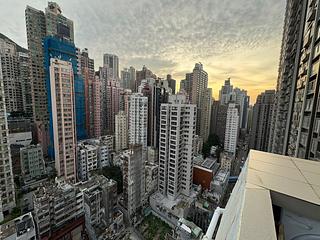 Sai Ying Pun - Tung Cheung Building 21