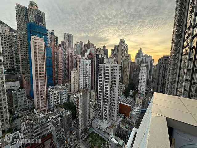 Sai Ying Pun - Tung Cheung Building 21