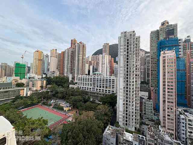 Sai Ying Pun - Tung Cheung Building 22