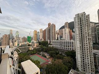 Sai Ying Pun - Tung Cheung Building 25