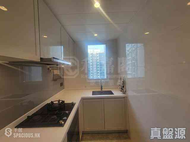 Tseung Kwan O - Monterey Block 1 06