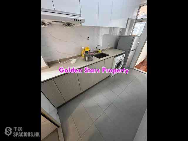 Sai Ying Pun - Tone Hing Building 04