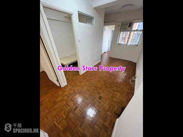 Sai Ying Pun - Tone Hing Building 01