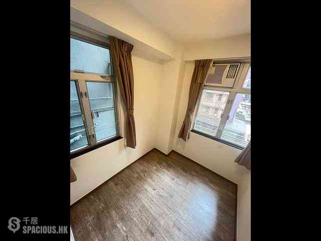 Wan Chai - Kam Fook Mansion 03