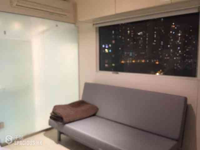 Sheung Wan - Urbana 38 01