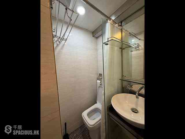 Wan Chai - Tai Tung House 04