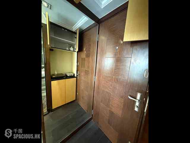 Wan Chai - Tai Tung House 05