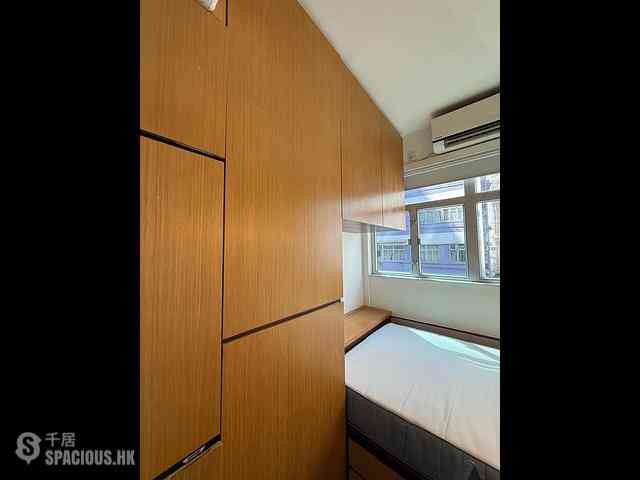 Wan Chai - Tai Tung House 06