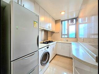 Tung Chung - Caribbean Coast Phase 1 Monterey Cove Tower 5 22