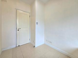 Tung Chung - Caribbean Coast Phase 1 Monterey Cove Tower 5 18