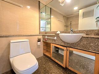 Tung Chung - Caribbean Coast Phase 1 Monterey Cove Tower 5 11