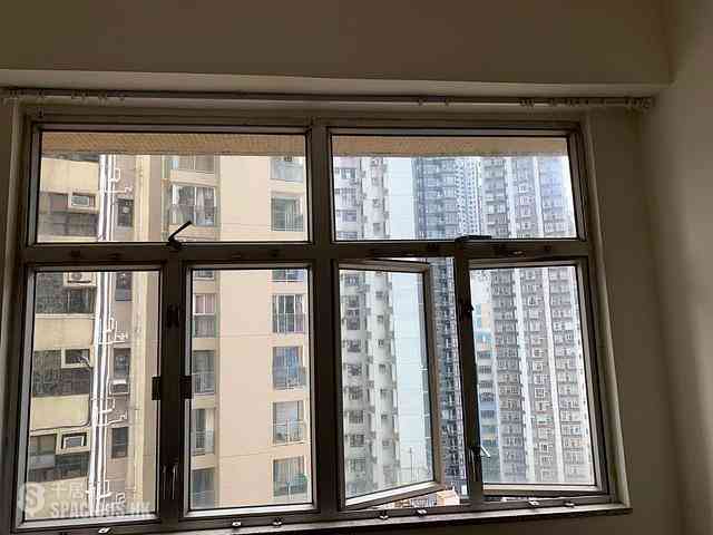 Sheung Wan - Hang Cheong Tai Building 07