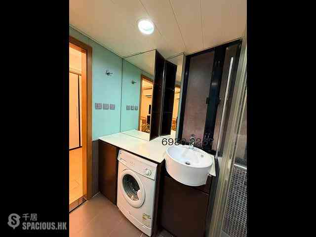 Wan Chai - 124-126, Wan Chai Road 06