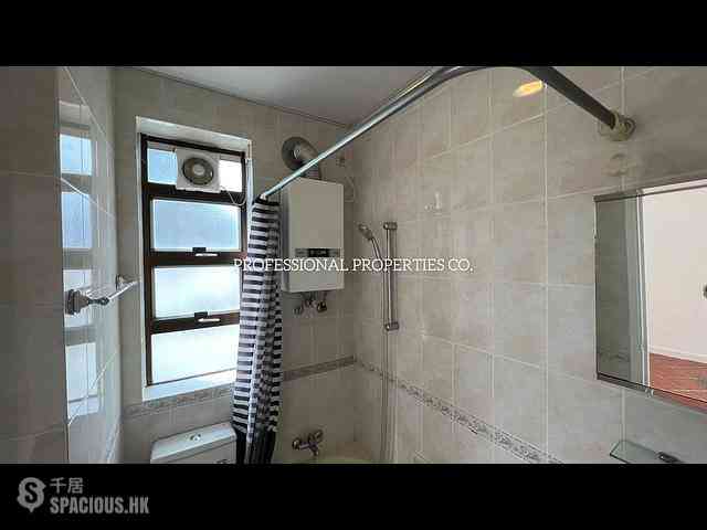 Tai Hang - 3-3E, Wang Fung Terrace 13
