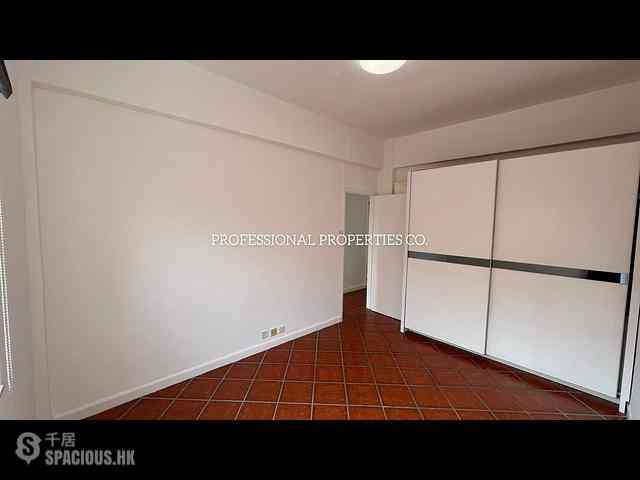 Tai Hang - 3-3E, Wang Fung Terrace 08